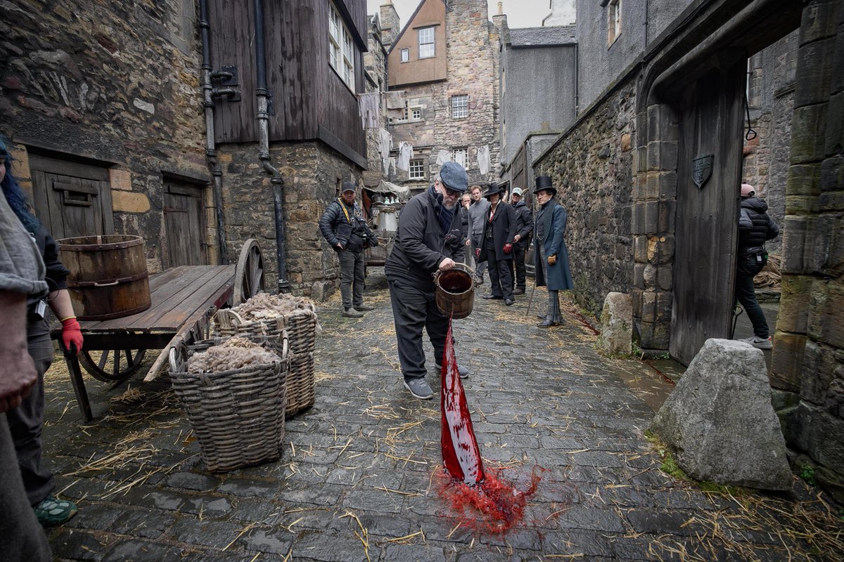 FrankensteinGDT's tweet image. Here’s a little BTS to start the week off right.

📺: FRANKENSTEIN, now playing