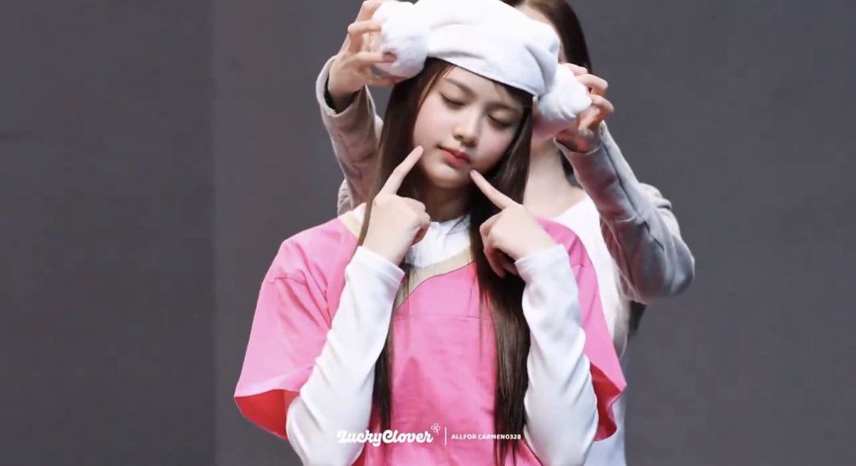 coco_mlk's tweet image. ???????? STFUUU