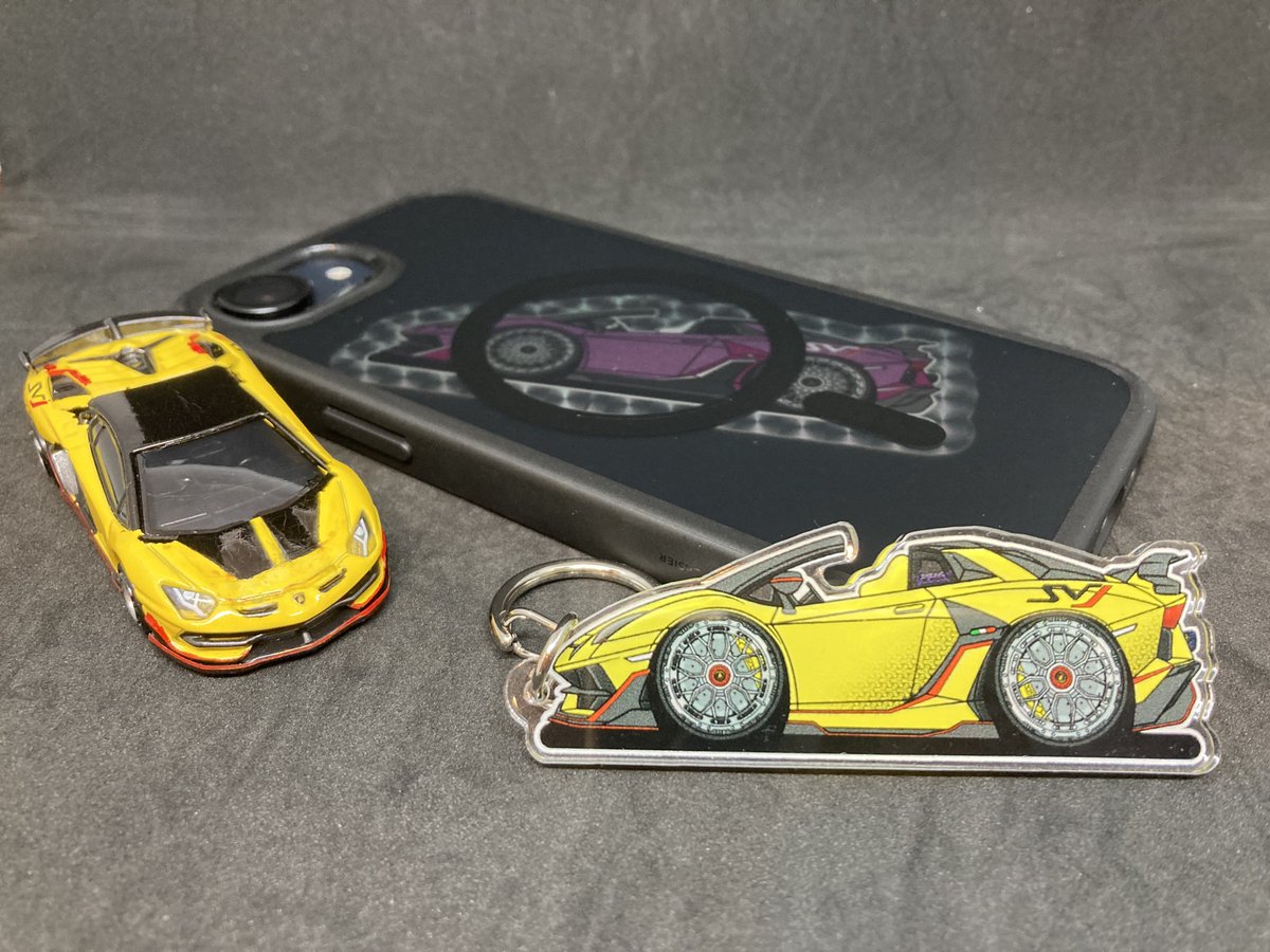 hosinotaiga0422's tweet image. なななななななんと当たってしまいました！
最高すぎる！ずっと嬉しすぎて飛び跳ねてるw
自分新潟でfuel fest行けなかったのでとても嬉しいです！三井さん大好き💜💛💚🤍
#Lamborghini #aventadorsvj #eiff #三井健貴