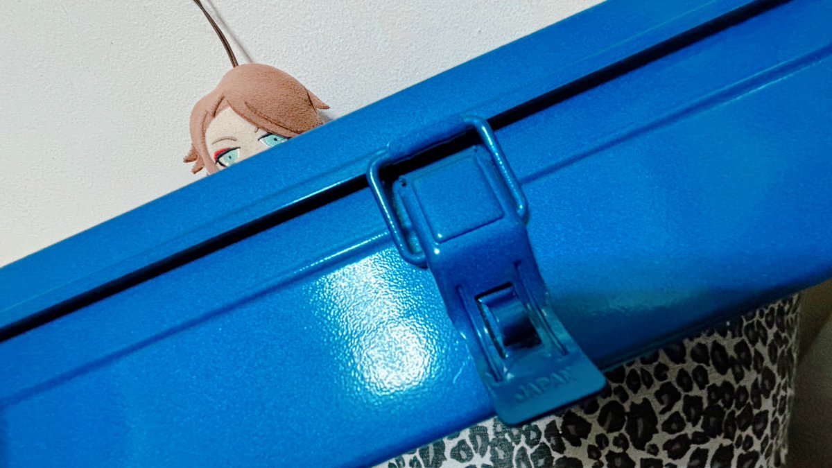 NATUAKEEE's tweet photo. ツールボックス買ってニッコニコ
私が☺️☺️☺️☺️☺️☺️☺️☺️☺️☺️☺️☺️ https://t.co/FSVgWEJoym