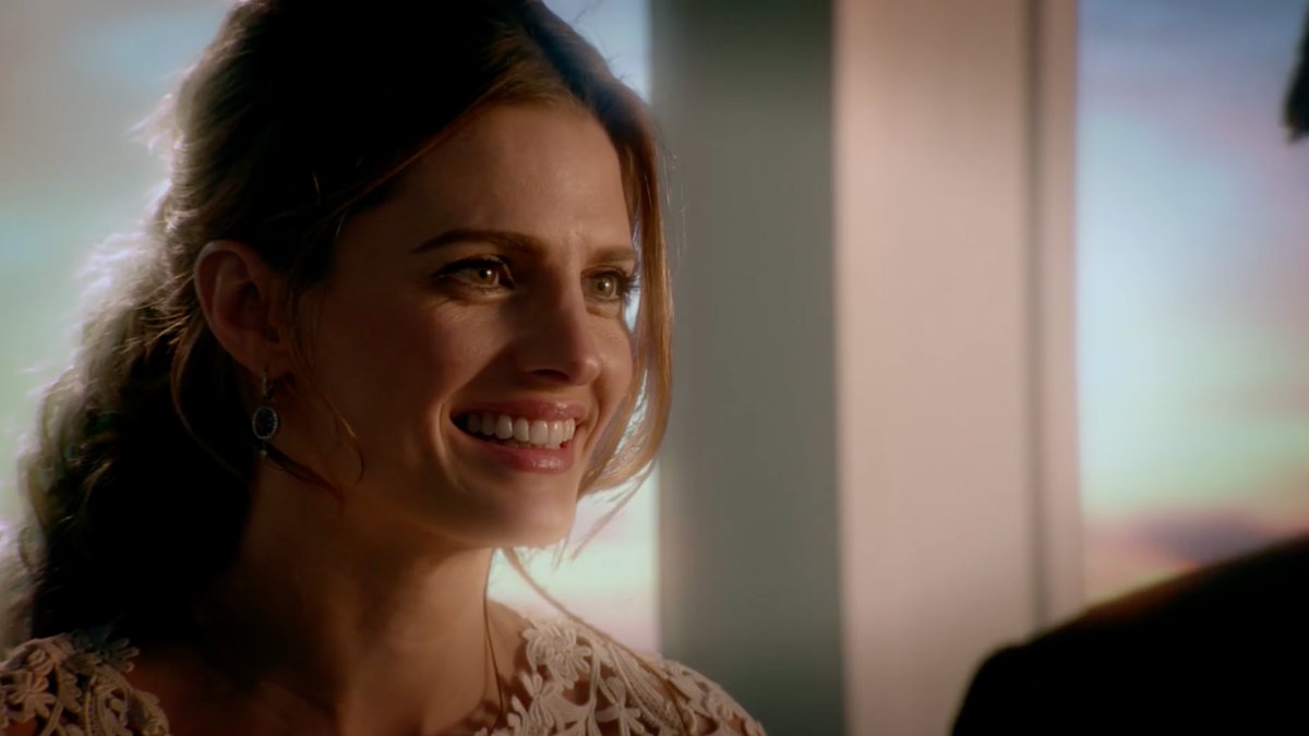 katebthinker's tweet photo. happy birthday to our extraordinary, kate beckett ♡ https://t.co/qJsTBnXCEB