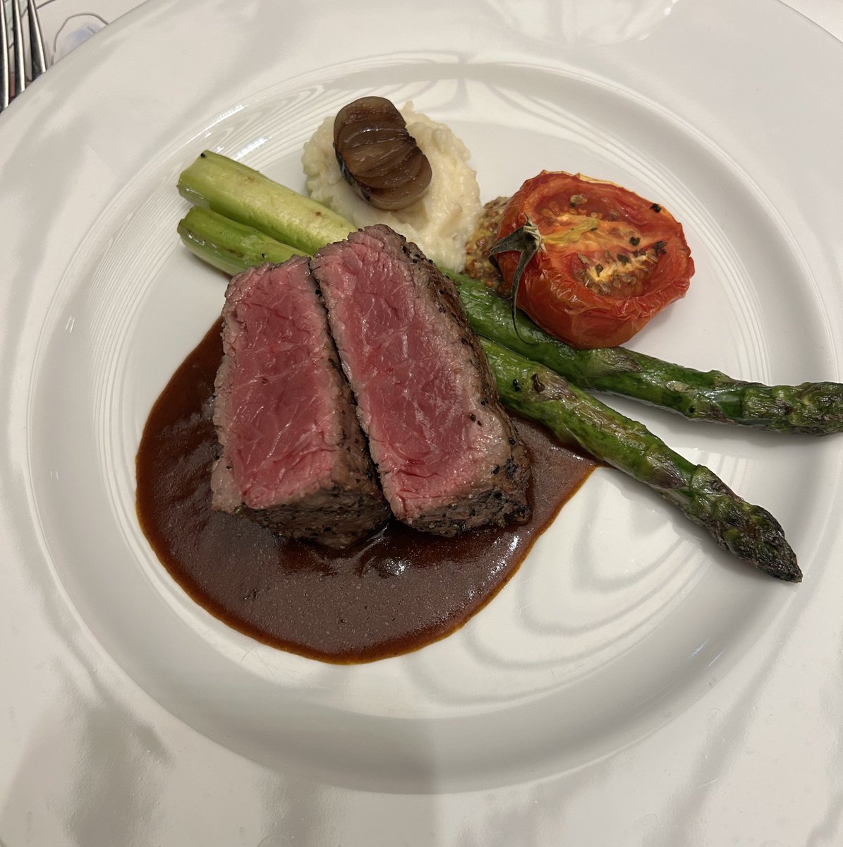 오늘 맛있는 거 먹었지롱