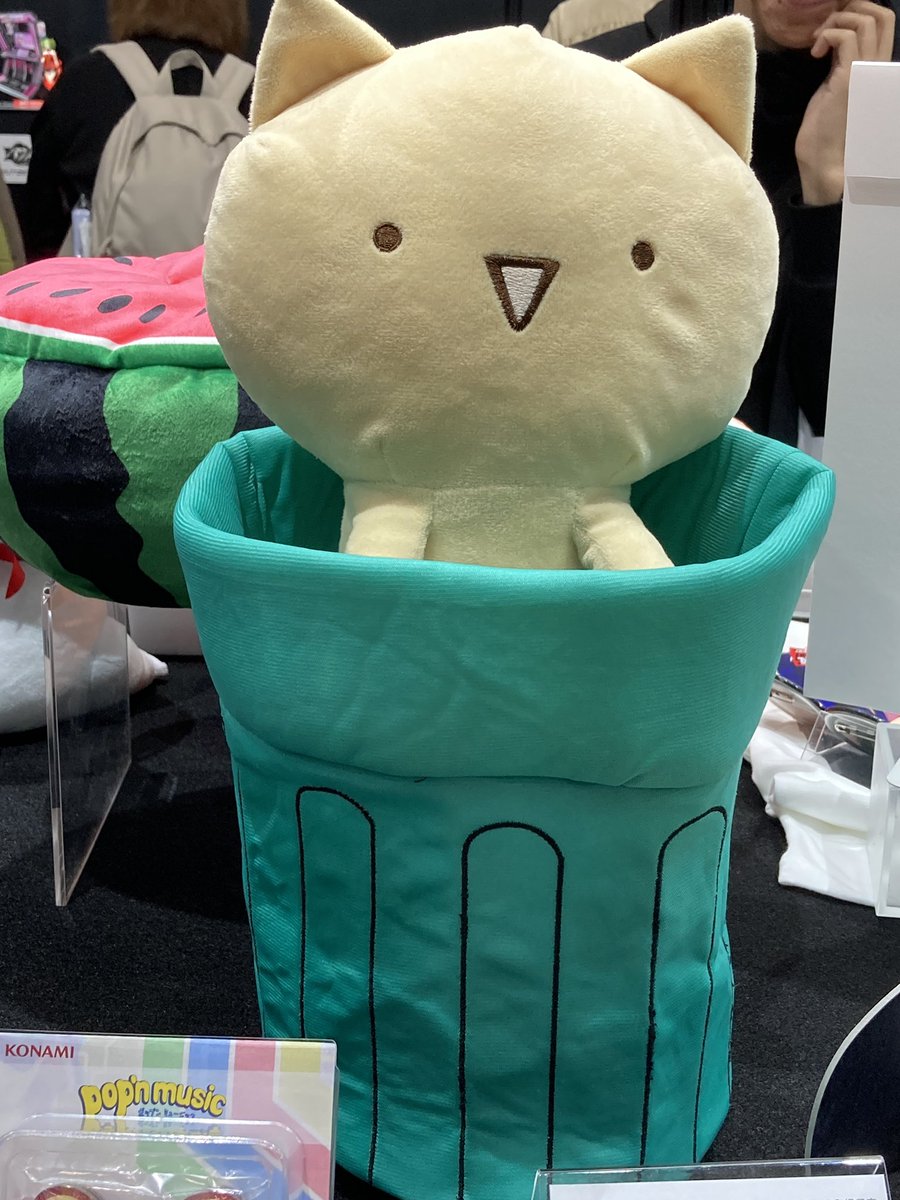 totogi_kareepan's tweet image. ポップンのプライズも全部かわいくて楽しみ
でもこんなかわいいフロアマット（4枚目）床に敷けませんよ