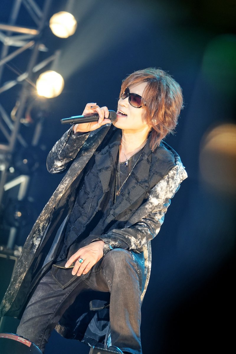 ✝️TAKAさんよりメッセージが届きました。

˖* ┈┈┈┈┈┈┈┈┈┈┈

皆さん、幕張メッセ2日間　
本当にお疲れ様でした✨️

素晴らしい空間だったね
ビックリした〜✨️

ステージで歌うことを後押ししてくれたＫＯＪＩ
ありがとう

そして
愛すべきメンバー、参加してくれた皆さん