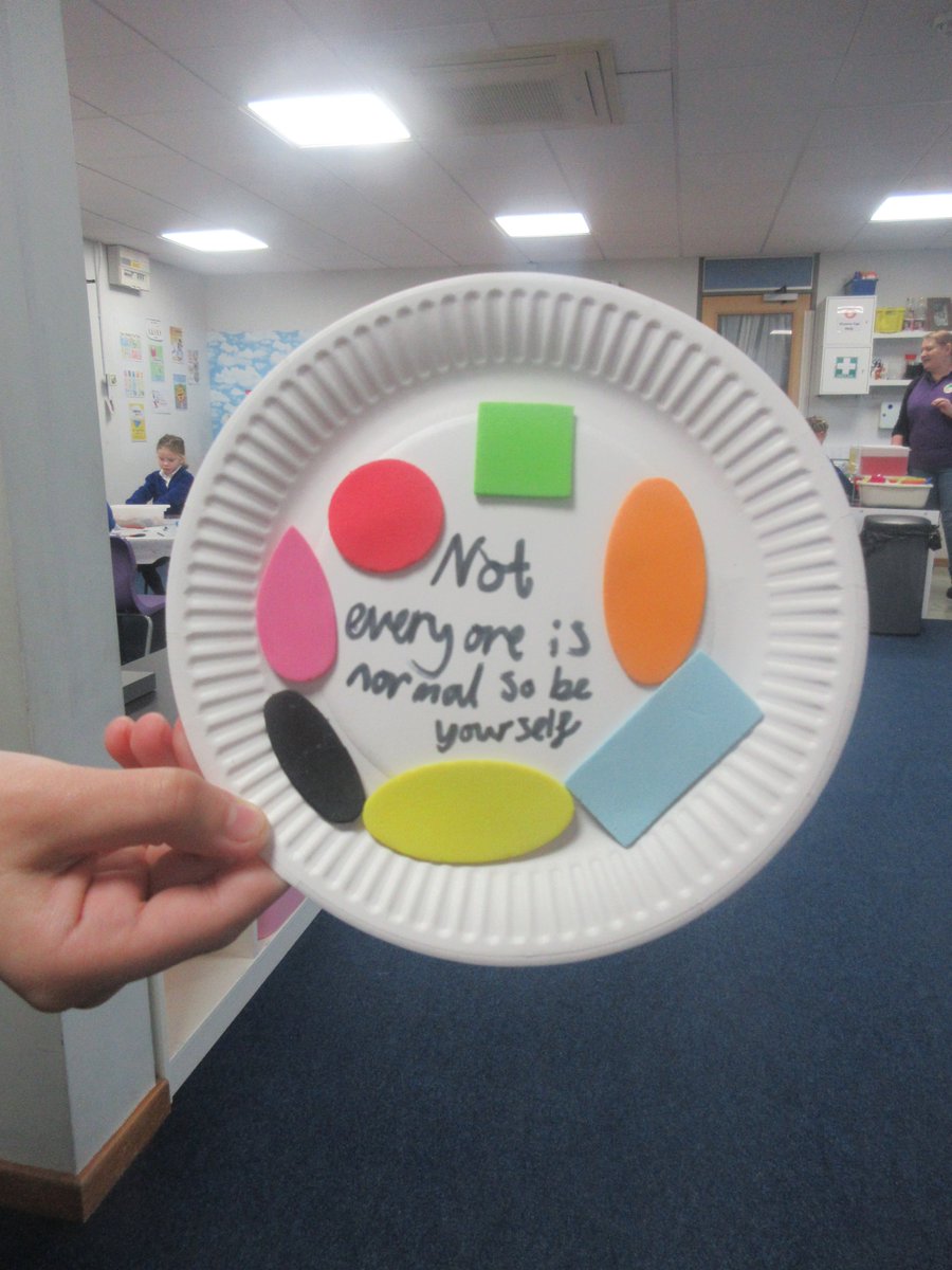 wybersoosc's tweet image. Some of the things some of the children have been doing in the last week. There seems to have been a resurgence in playing with Marble Run, while crafting and drawing are always popular. #HavingFun #BeYourself #UsingImagination