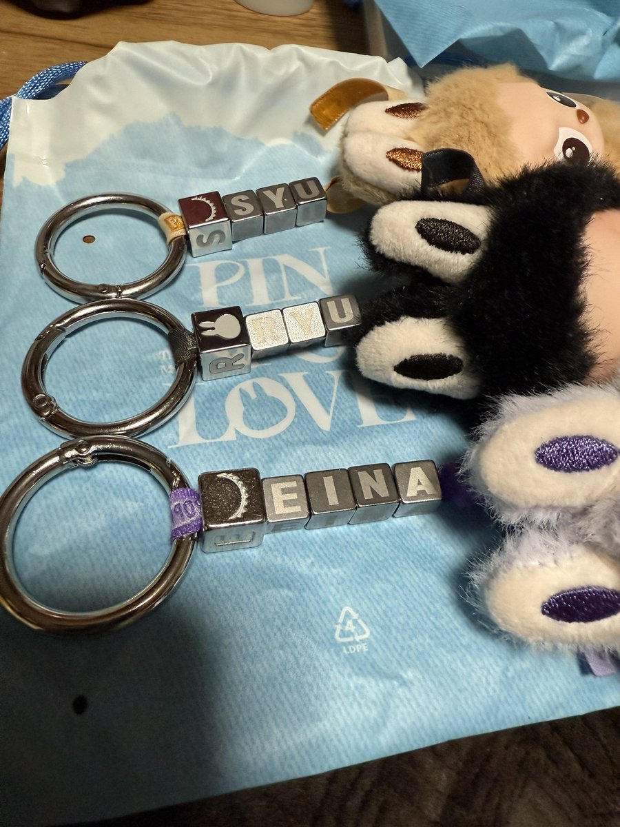 イニシャルラブブ