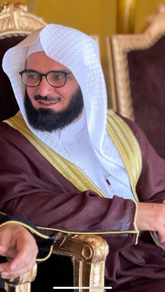 نرفع أسمى آيات التهاني والتبريكات إلى فضيلة الشيخ/ عبدالله بن عبدالعزيز بن هديب الفريدي <a href="/Abdullah1fridi/">عبدالله بن عبدالعزيز الفريدي</a>، بمناسبة صدور قرار معالي الرئيس العام لهيئة الأمر بالمعروف والنهي عن المنكر بترقيته للمرتبة الحادية عشرة بفرع #مكة_المكرمة، ونسأل الله له دوام التوفيق والسداد.
<a href="/PromotionsKsa/">الترقيات</a>