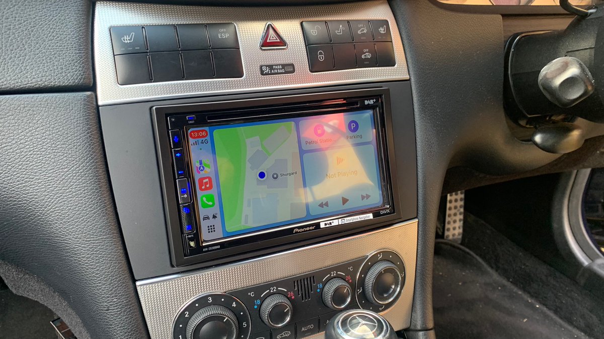dynamic_audio's tweet image. 📷 Mercedes-Benz CLK 2006 upgraded with Pioneer AVH-Z5200DAB CarPlay / Android Auto Stereo with CTKMB15 installation kit. 

@Connects2 @PioneerUK @MercedesBenzUK