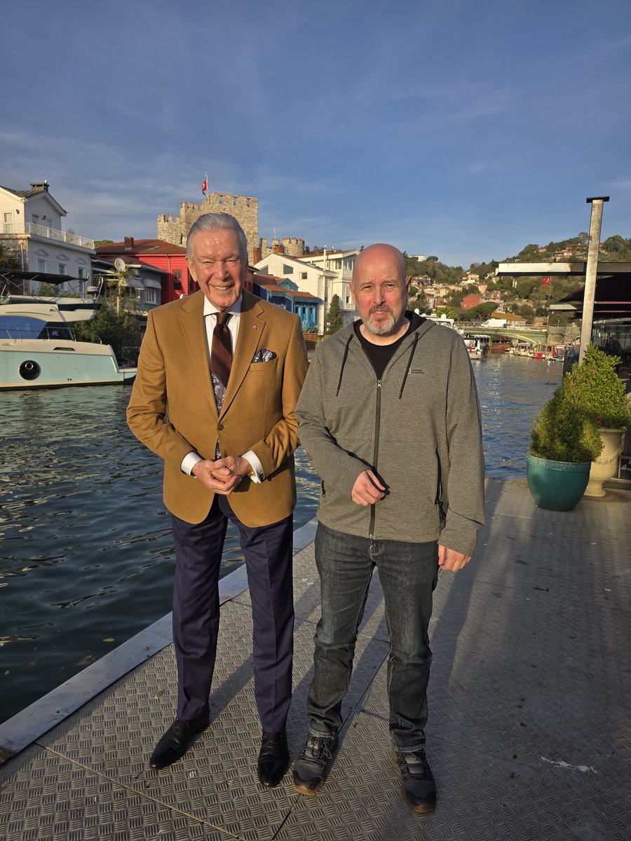 Geleneksel kışa girerken fotoğrafımızı çektirdik...
<a href="/ygokhan76/">gokhan yılmaz</a>