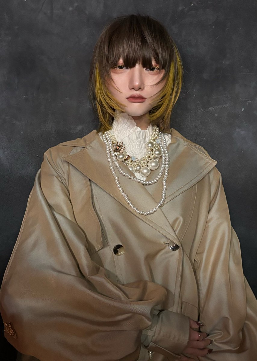 ちょ〜天才美容師月夜子ちゃんに
オシャレにしてもらったよ✨