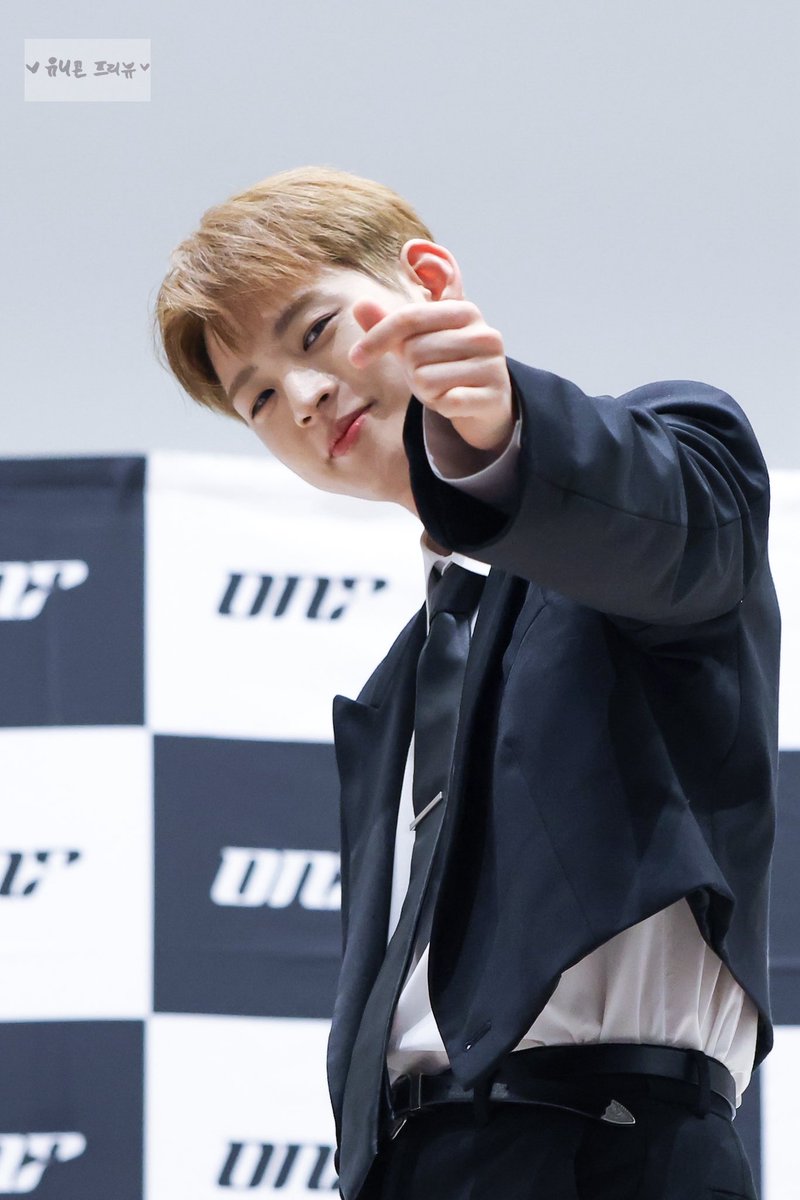 251117 오사카 팬싸 1부

🫶🏻🫰🏻
#온앤오프 #ONF #효진 #HYOJIN #강심장_김효진 #달콤효진 #내유니콘
<a href="/WM_ONOFF/">온앤오프 (ONF)</a>