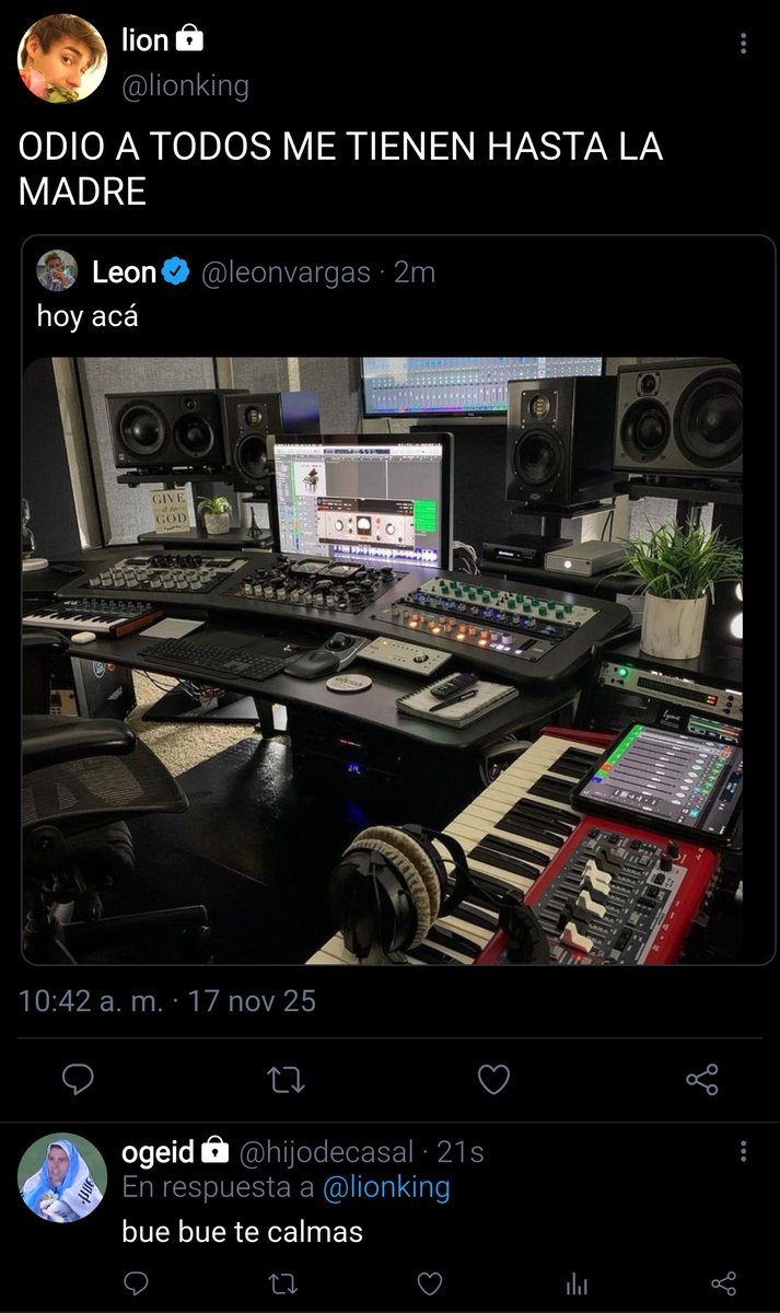 tayyferrari's tweet image. 04
-Señor Vargas-