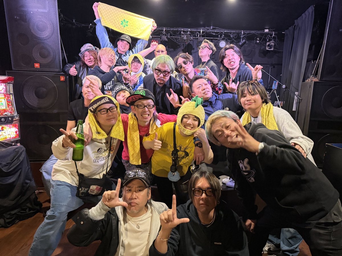 sunnyhouse202's tweet image. 15日は桐生VAROCK :TENGU FES:👺
16日は長野the Venueラピッド企画🍍
ありがとうございました‼️
そしてついに来る11/23‼️📢
千葉ポートパークにて野外だ🏙️☀️
先ほど公式アカウントにて紹介動画も公開されてます🎥✨
大トリで乾杯しましょう‼️🍻