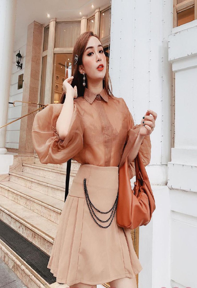 Erin Lane tweet media