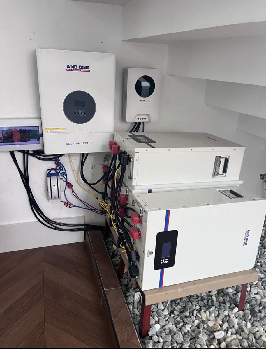 trilliontr's tweet image. don’t bother bout no light in your homes. secure yourself with solar energy, direct from the sun ☀️. no gen noise no fuel costs no nepa wahala #solarenergy #lagos #nigeria #solar