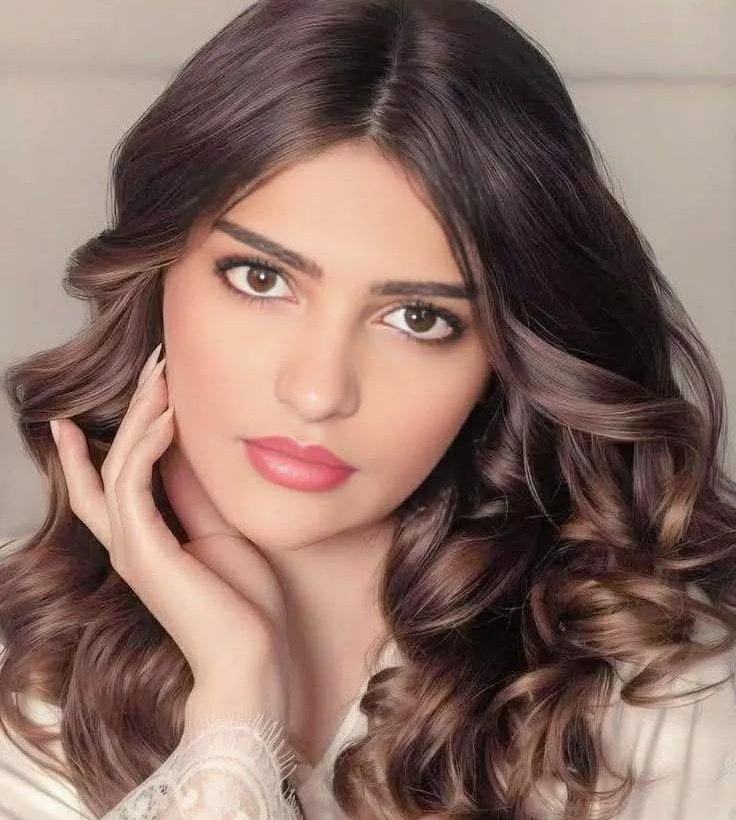 ممكن طلب صغير جداً 🌹
تتابعني وتعلق بكلمة احبك😘
وتضع ❤قلب 💗
ومشاركه المنشور 💞
 وكلمني خاص هل سوف تستجيب لطلبي نعم. او لا