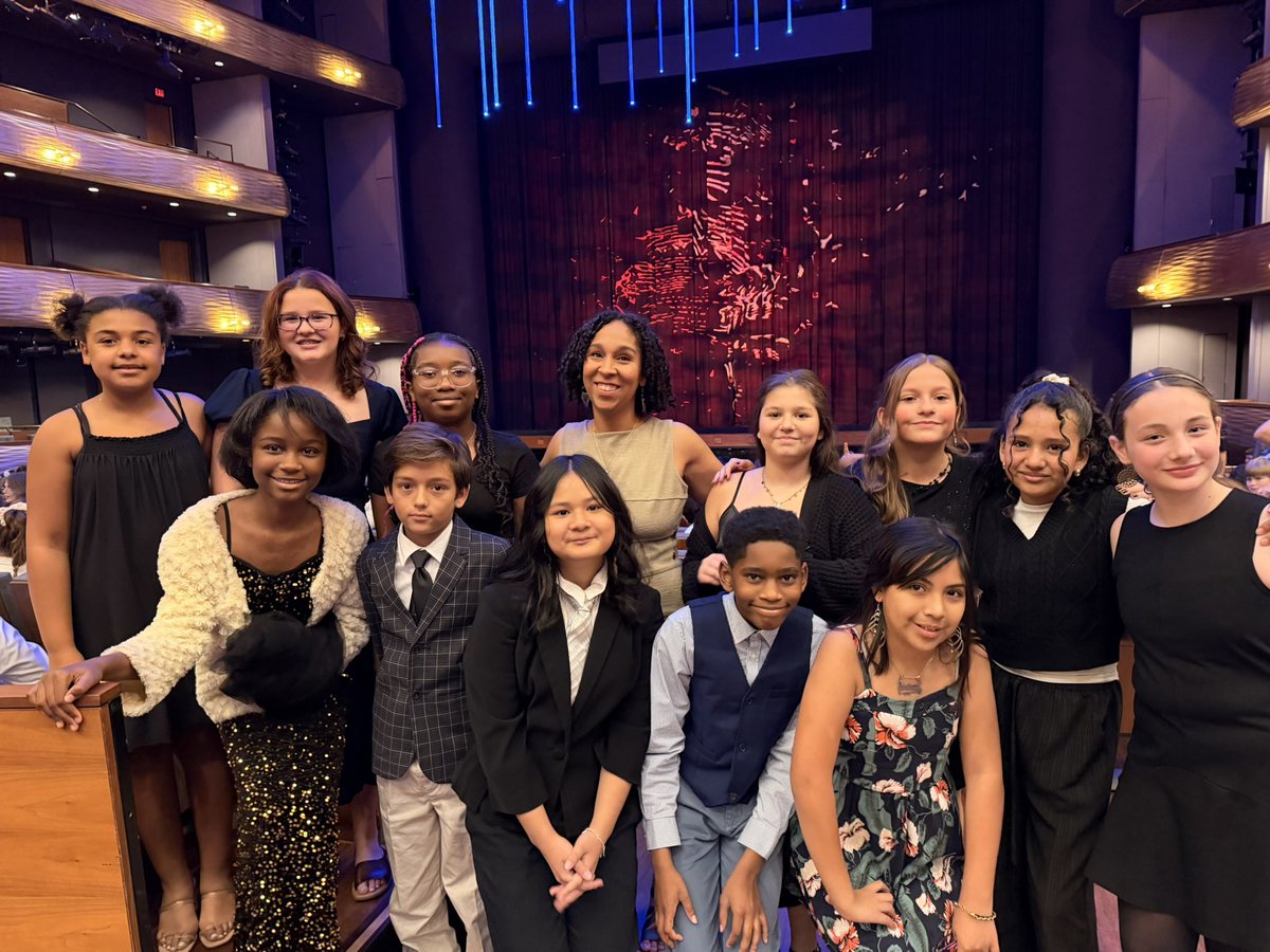 6th graders from FMMS, LHMS, and our elementary campuses spent the week at the Winspear experiencing The Little Prince. Grateful for our partnership with the Dallas Opera that brings the arts to life for RISD students.  #risddreambig  <a href="/RichardsonISD/">Richardson ISD</a> <a href="/stephanierae426/">Stephanie Miller</a>