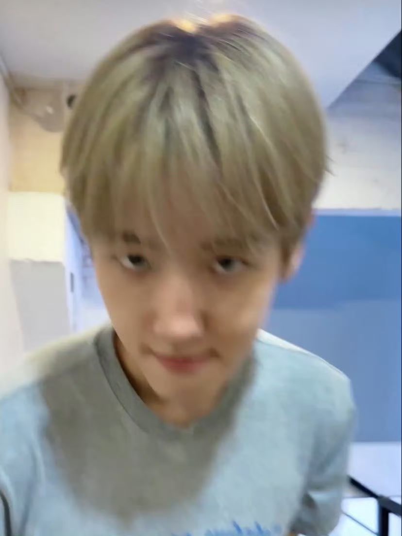 #이거백현이 🐶