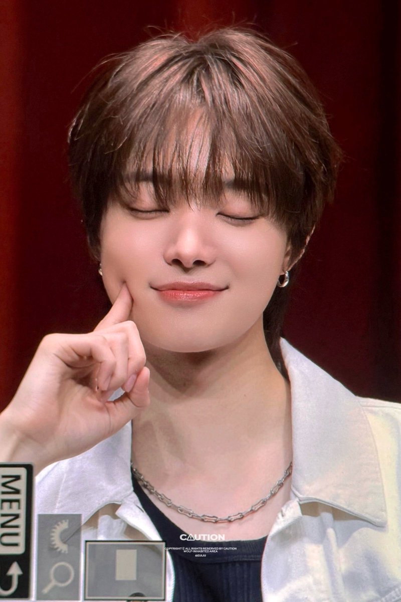 𝗰𝗮𝘂𝘁𝗶𝗼𝗻 tweet media