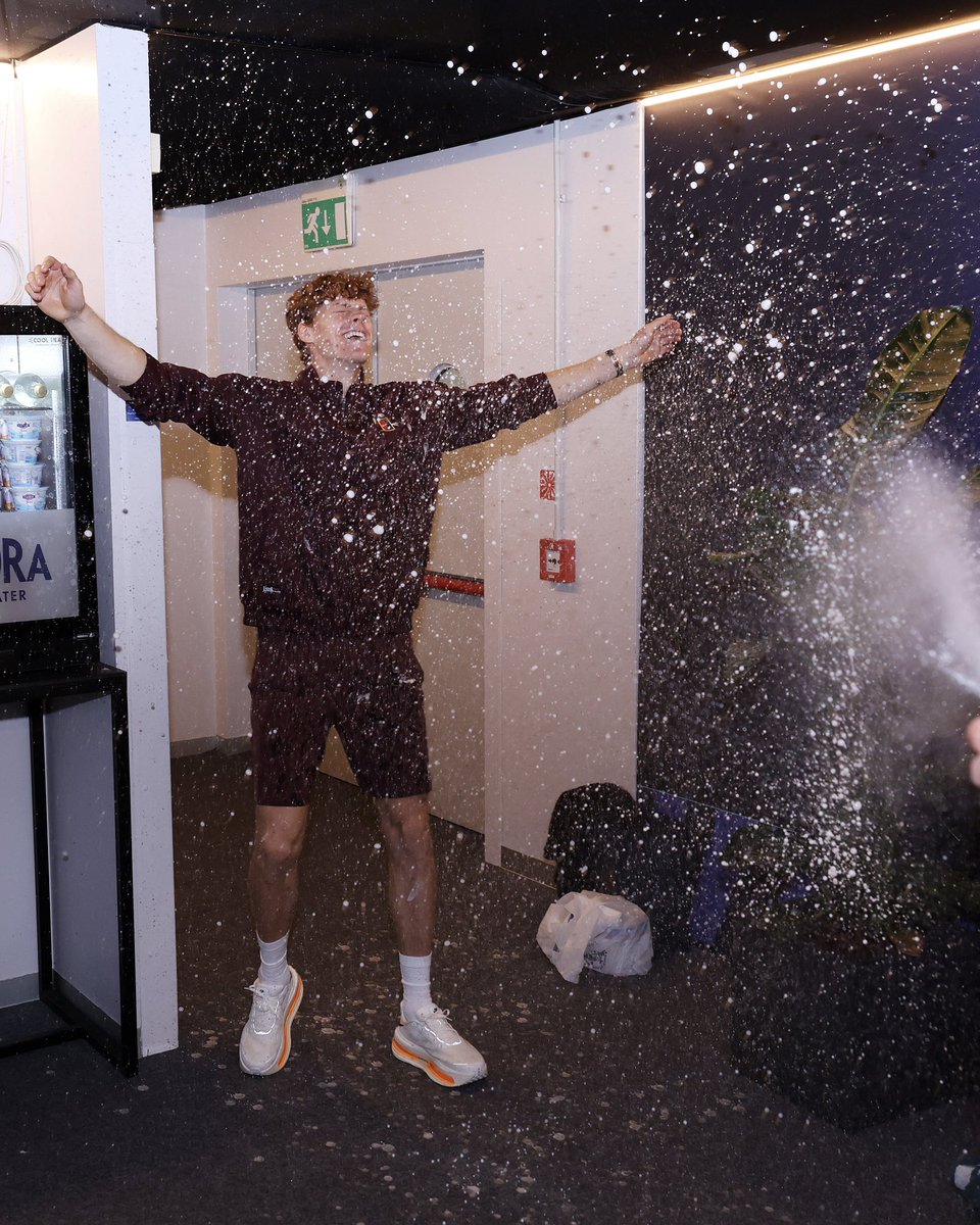 A special year with highs and lows, but full of gratitude for the people around me. Couldn’t do it without this team. One of the best weeks of the year, thank you for the support and all the hard work. Time for a little break now. ❤️