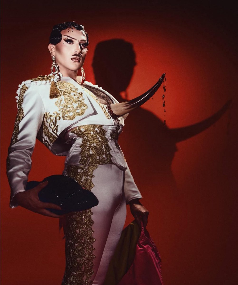 Laca Udilla looks incredible in her "Vestidas para morir (Dressed to Die)" runway for Drag Race España.