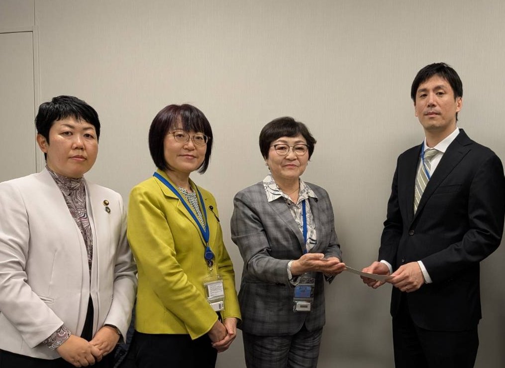 buchitom's tweet image. 日本共産党北海道議会議員団の政府交渉。
釧路湿原周辺のメガソーラーをめぐる問題で要請。生物多様性を持つ豊かな地域であり、貴重な動植物に影響があってはなりません。
再エネをめぐる問題が相次ぐもと、地域との共生の重要性が共通認識になってきました。これに反する事業者の適格性が問われます。