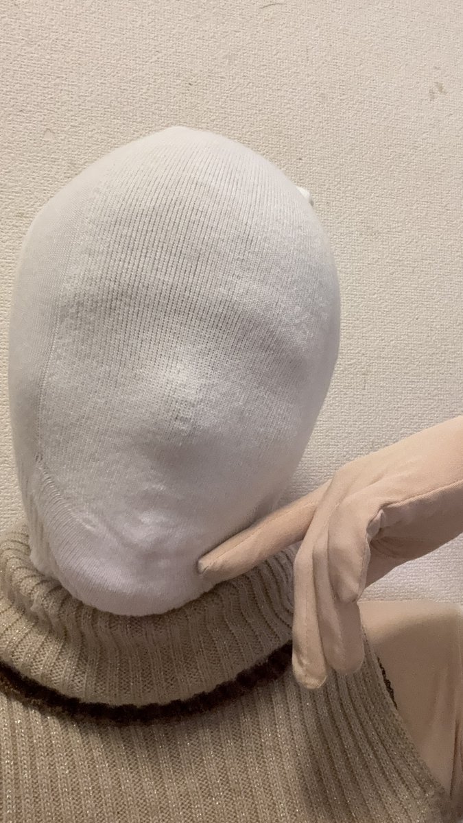 socks girl tweet media