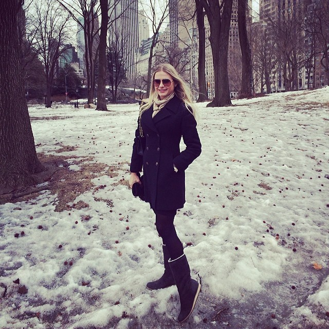 emilytaylor190's tweet photo. This day was pure chaos but also pure joy. Funny how chaos always makes the best memories #ChaoticGood #RealLifeMagic #ThrowbackStories https://t.co/idzLfdazQ1