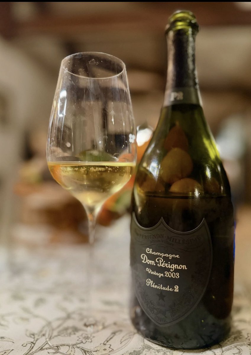 DavidBonnand's tweet image. #Champagne #DomPérignon 2003 P2