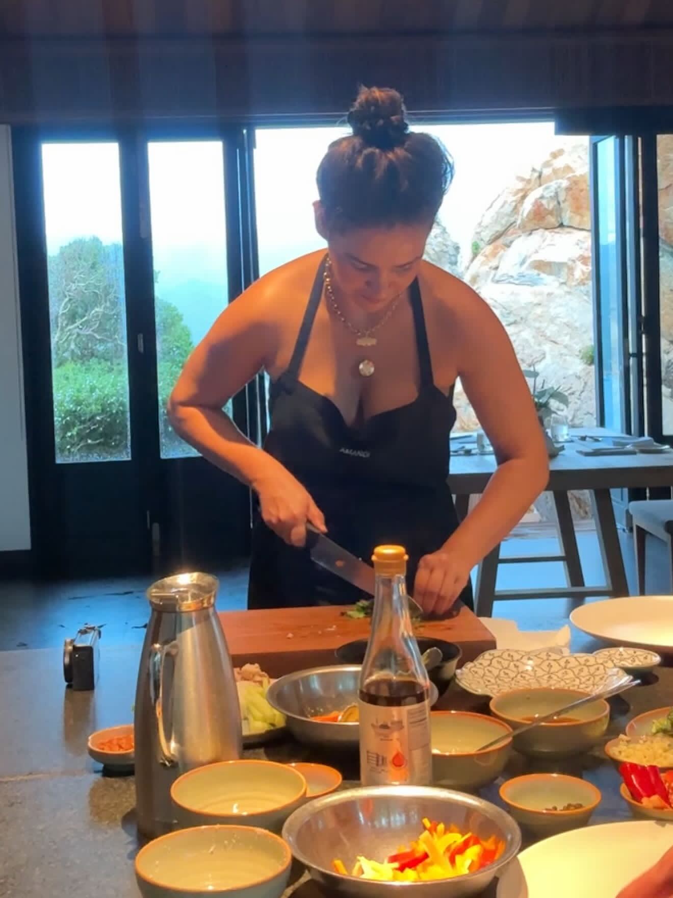 G59o2z_a8AAO8QO?format=jpg&name=large