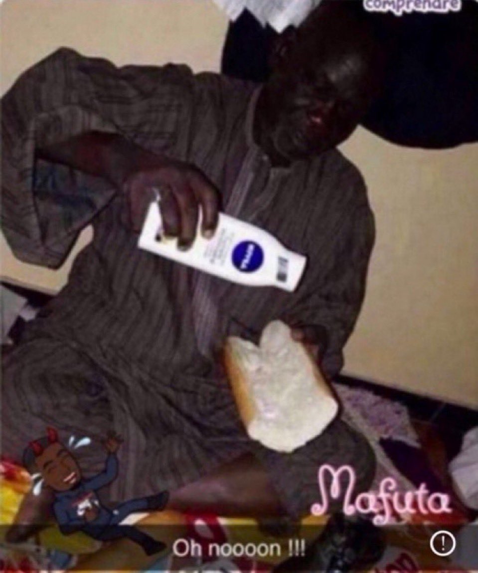 il a mis la crème sur son bay sacom ce matin