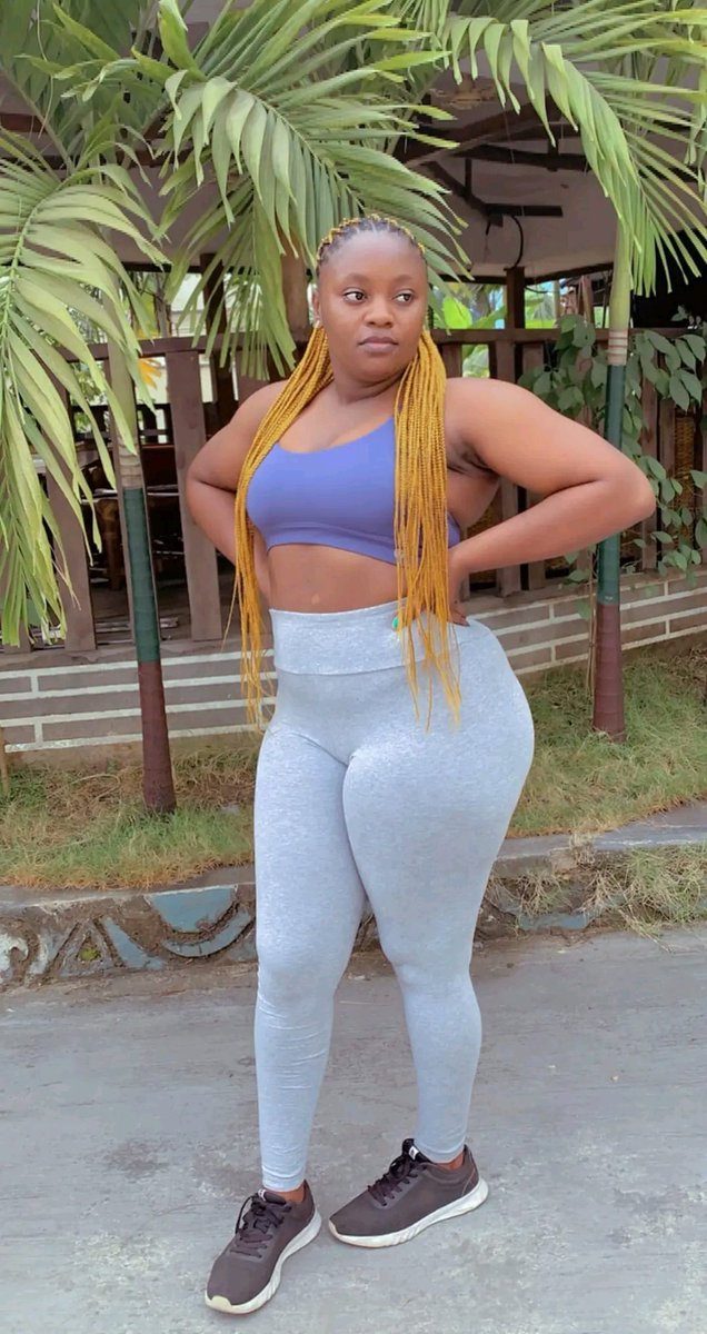 JasmineKen15119's tweet image. GYM: the body achieves what the mind believes