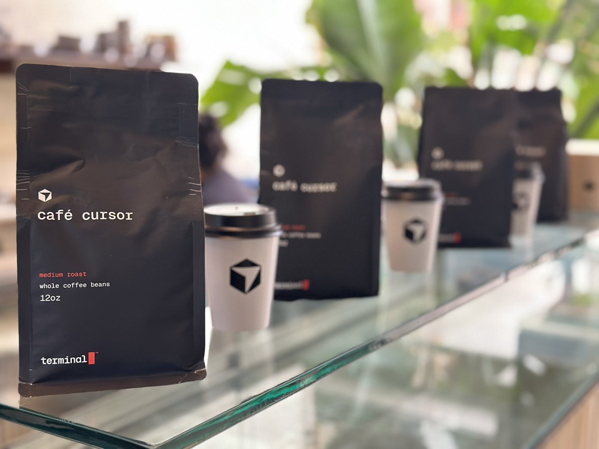 JuanRezzio's tweet image. @cursor_ai 🇦🇷

Full house

Seguimos aceptando drop-by. Vengan!