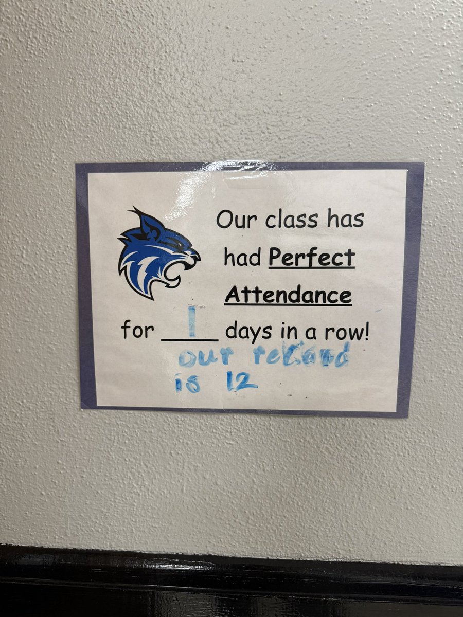 Dr_Rob_Jackson's tweet photo. Little things are big things! Intentionally celebrating small successes, like perfect attendance, leads to big successes for all! Way to go Leicester Elementary! #LeadTheClimb https://t.co/jKXiqeUfHz