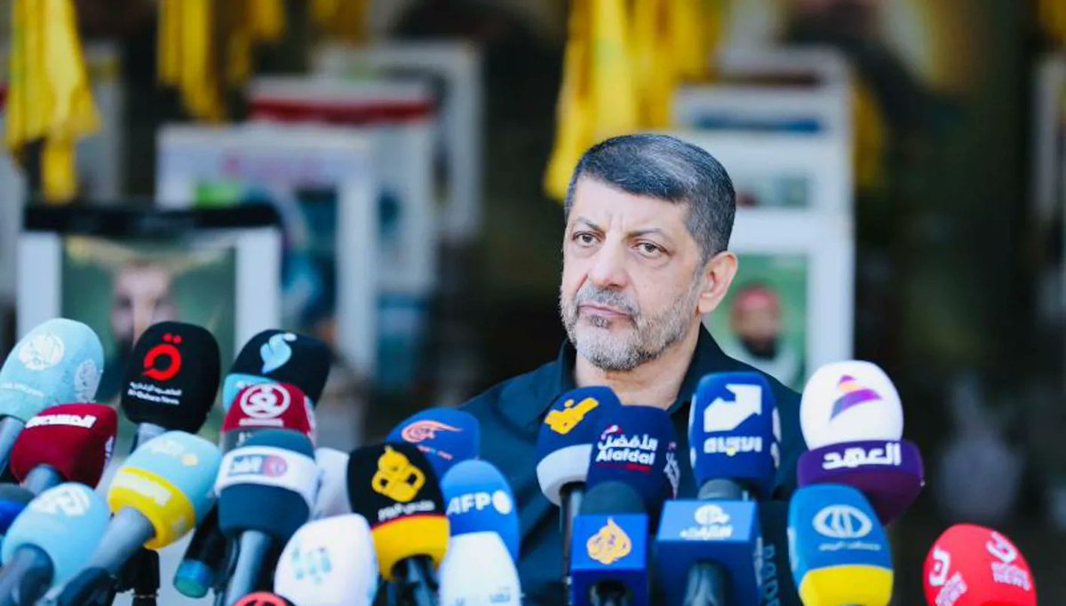 الشهيد القائد الإعلامي الكبير الحاج محمد عفيف النابلسي ورفاقه الشهداء كان لهم اثر كبير في إبراز صور المـجـ ـ ـازر التي يرتكبها العـدوان، وأن يتم تكرر عرضها حتى تصل الصورة لكل العالم.
#صانع_الرواية