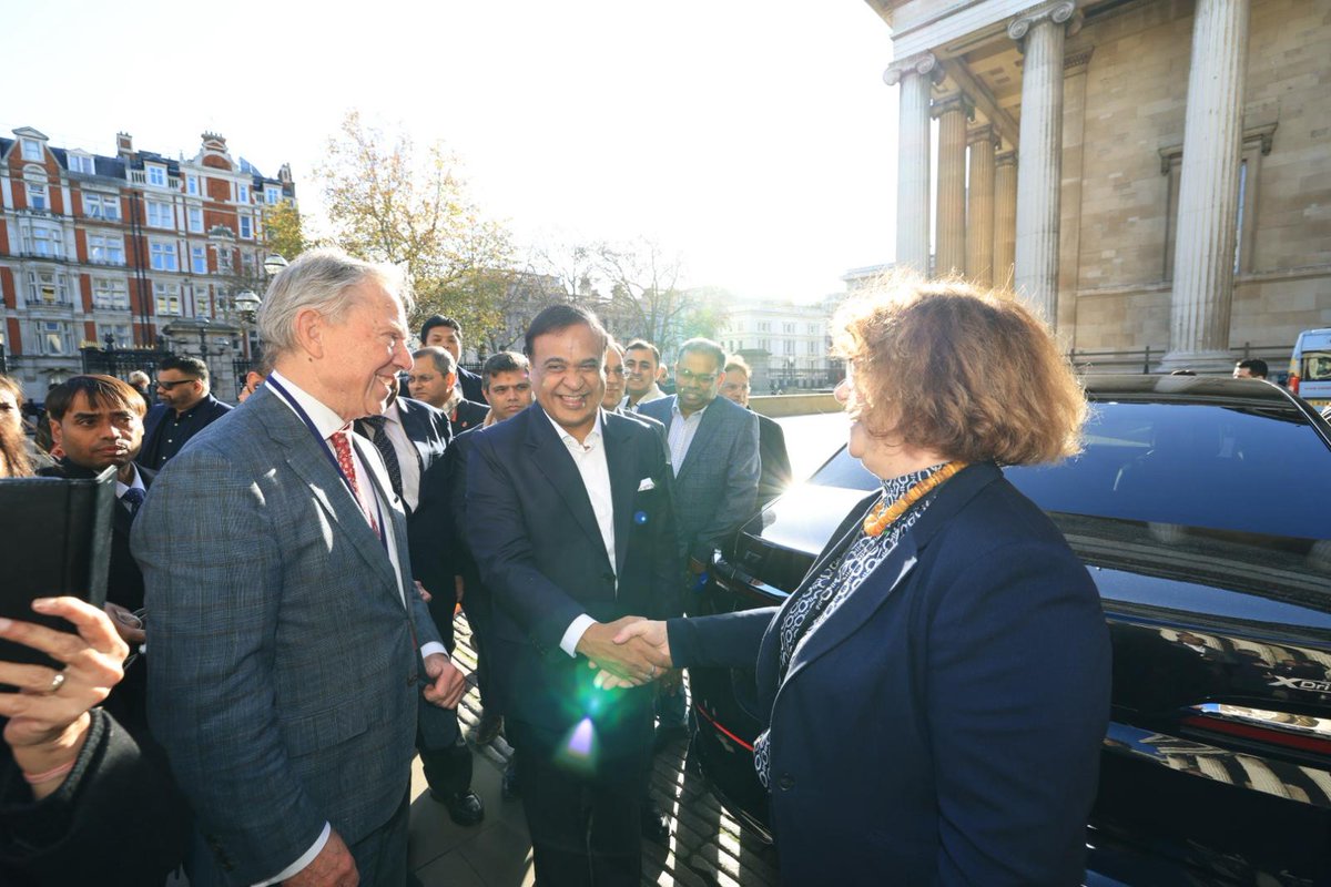 himantabiswa's tweet image. London’s British Museum is a timeless repository of the phenomenal evolution of the human civilisation. 

I look forward to sign an MoU to enable us to bring Mahapursh Srimanta Sankardev’s iconic Vrindavani Vastra  to Assam.
