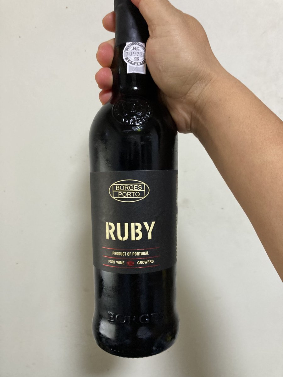 晩酌タイムその3。 4種のおつまみセレクション。3割引神が降臨し