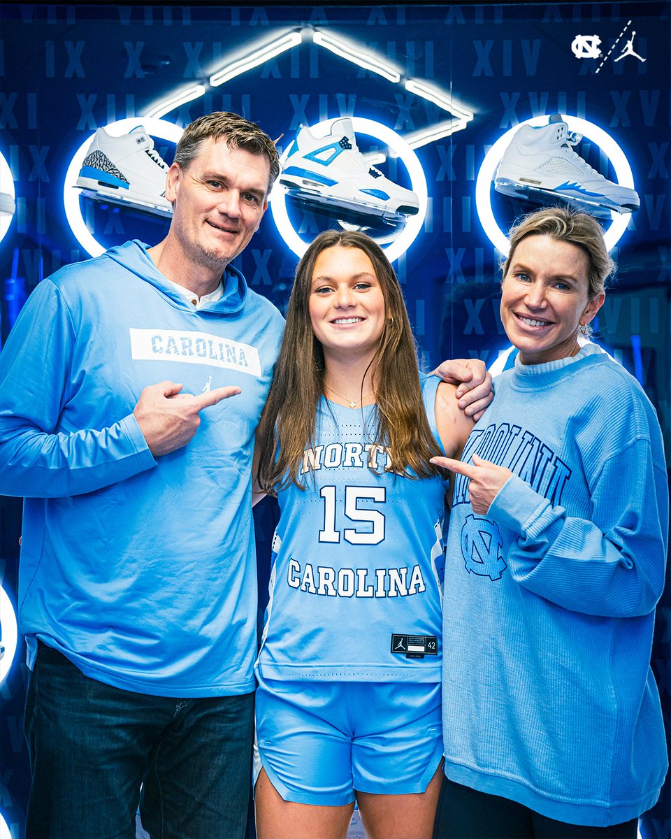 Carolina Women's Basketball tweet media