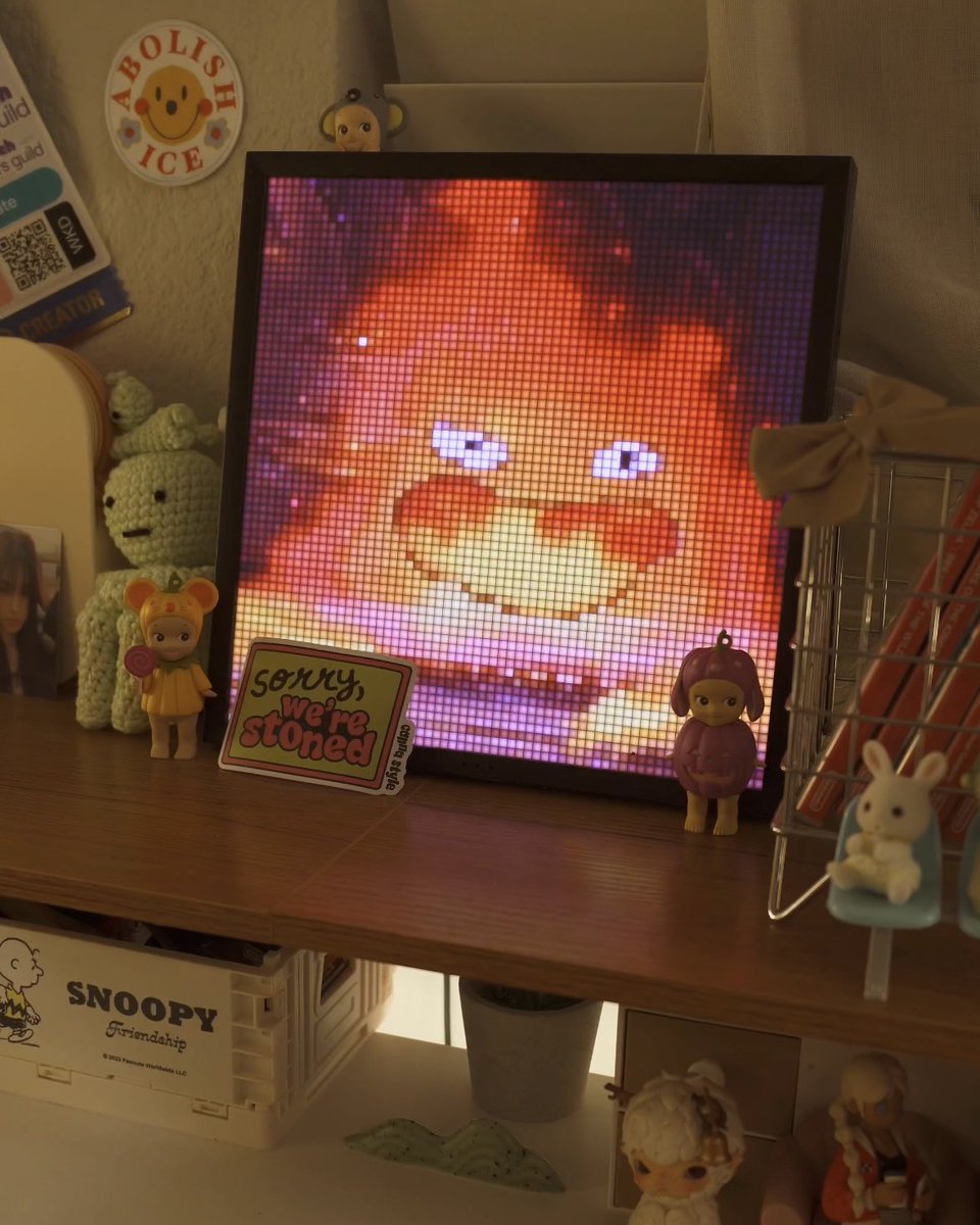 ohhighletty's tweet image. fall vibes 🍂 ☕️
•
#desk