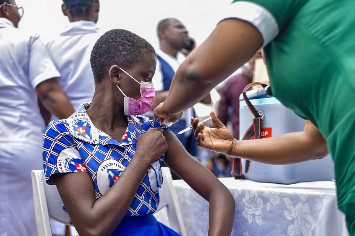 WHOGhana's tweet photo. #CervicalCancer claims the lives of nearly 2000 women in Ghana every year.

This #WorldCervicalCancerEliminationDay, we reflect on Ghana’s recent #HPV vaccination campaign &amp; highlight the extraordinary efforts of health workers driving elimination.

More➡️ https://t.co/tWVyhhRaIY https://t.co/ZOJad5v08V