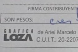 𝗧𝗢𝗗𝗢 𝗤𝗨𝗘𝗗𝗔 𝗘𝗡 𝗙𝗔𝗠𝗜𝗟𝗜𝗔

Hay que cerrar el IPLA. No deja trabajar a los comerciantes y el interventor lo usa para sostener el negocio familiar. 

Miren dónde se imprimen los recibos del IPLA.
¿Hasta cuándo vamos a seguir soportando esto los tucumanos?