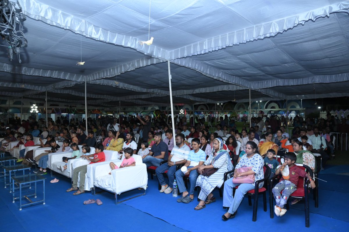 dir_rdpris's tweet image. Day 4 Highlights – SARAS Mela 2025
Massive turnout at ITF Ground came alive with vibrant performances by Kurundham NGO, Diglipur SHG, and young island talents. SHG stalls and the Food Court stayed packed, with West Bengal stall leading sales at ₹41K as overall momentum continued