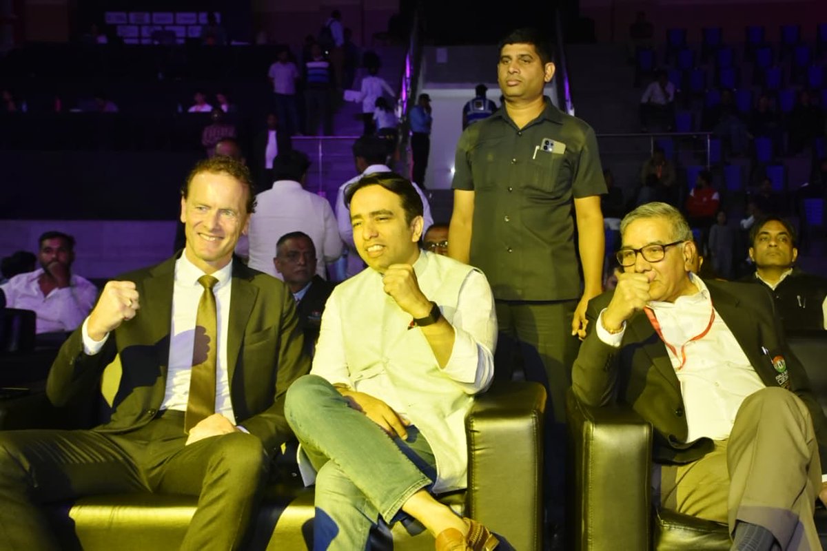jayantrld's tweet image. Witnessed an electrifying bout at the #WorldBoxingCupFinals 2025 in Greater Noida today.

Proud to see India host events of this scale (with 130 participating boxers from 18 countries) and give our athletes a global stage to push their limits. Was joined by @BorisvdVorst, our…