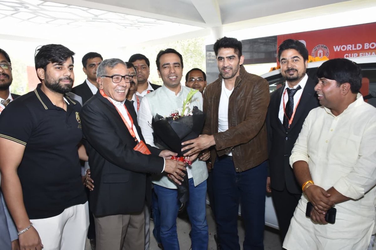 jayantrld's tweet image. Witnessed an electrifying bout at the #WorldBoxingCupFinals 2025 in Greater Noida today.

Proud to see India host events of this scale (with 130 participating boxers from 18 countries) and give our athletes a global stage to push their limits. Was joined by @BorisvdVorst, our…