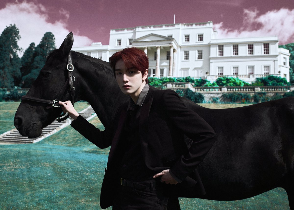 RIIZE_official's tweet image. Teaser Images B

RIIZE 라이즈 The 2nd Single 【Fame】
➫ 2025.11.24 6PM (KST)

💿Pre-order
RIIZE.lnk.to/Fame

#RIIZE #라이즈
#RISEandREALIZE
#Fame #RIIZE_Fame