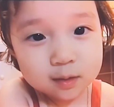 ช่ายนะ เลือกเองกะมือ พิหน้าตาดีขนาดนี้ จะให้น้อยหน้าพิด้ายงายย 😏