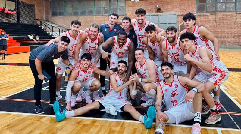 #LigaArgentina primeras semanas de competencia y solo quedan seis invictos 
Norte: San Isidro 4-0 y Bochas 3-0 (se enfrentan esta noche)
Sur: La Unión (3-0) y con dos triunfos Pico, Quilmes y Villa Mitre