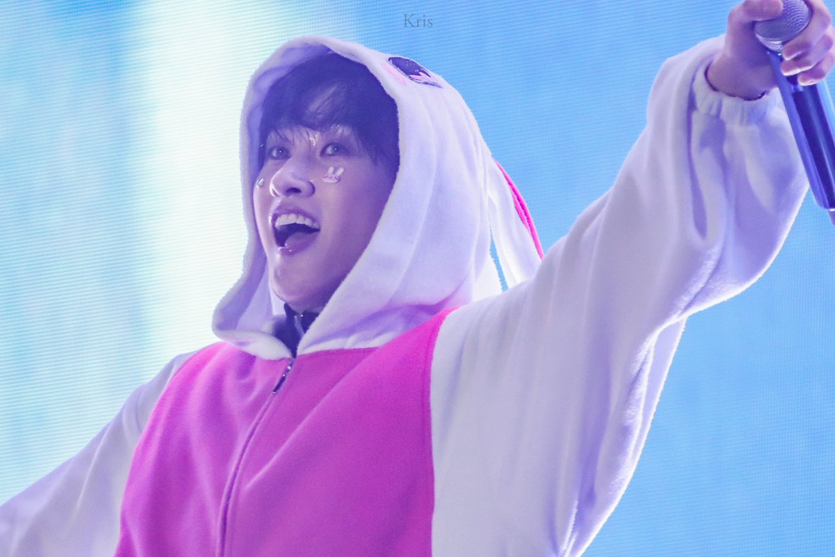 20251115 SUPER SHOW 10 in TAIPEI

#슈퍼주니어 #SUPERJUNIOR
#SUPERSHOW #SUPERSHOW10
#20th_Anniversary_TOUR
#은혁 #EUNHYUK 
<a href="/AllRiseSilver/">Dalnim</a>