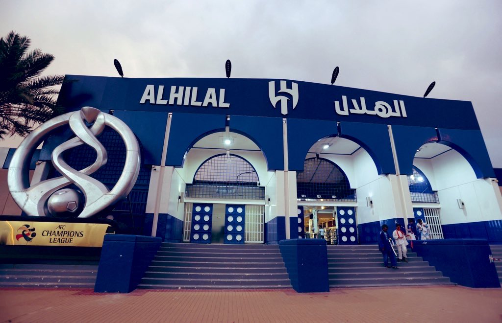 وطن الزعامة والحياة ..

وأمان كل العاشقين ..

هنا #الهلال