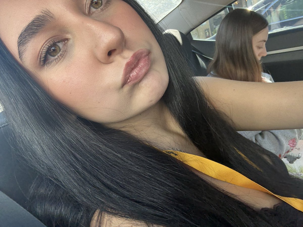 shan 𝜗𝜚‎ tweet media